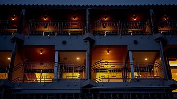 Umi No Terrace Yomitan Toya