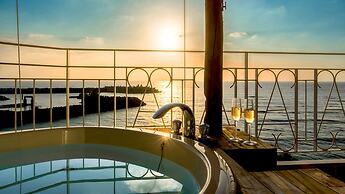 Umi No Terrace Yomitan Toya