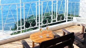 Umi No Terrace Yomitan Toya