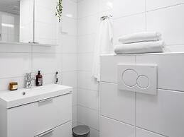 Modern Downtown Studio - 