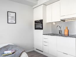 Modern Downtown Studio - 