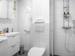 Modern Downtown Studio - 