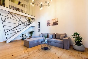 Aigli Seafront Loft - Luxury Design Retreat