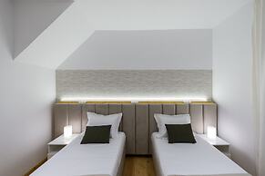 Aigli Seafront Loft-Bespoke Design Gem