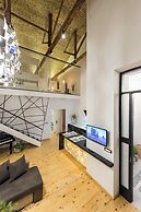 Aigli Seafront Loft-Bespoke Design Gem