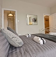 Rockcliffe Boutique 2-bed Apartment in Whitby