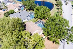 3 Bedroom Disney Vacation Villa by RedAwning