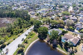 3 Bedroom Disney Vacation Villa by RedAwning