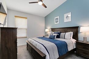 Immaculate 4 Bedrooms 3 Bathroom In Windsor Palms Villa by RedAwning