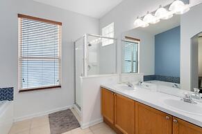 Immaculate 4 Bedrooms 3 Bathroom In Windsor Palms Villa by RedAwning