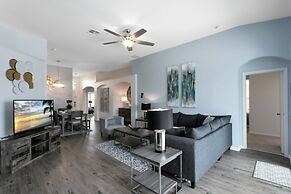 Immaculate 4 Bedrooms 3 Bathroom In Windsor Palms Villa by RedAwning