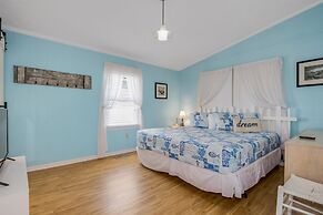 Garden City Beach House Escape!