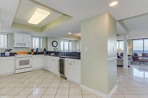 Ocean Bay Club 1701 Pent House Escape!