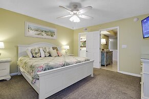 Ocean Bay Club 1701 Pent House Escape!