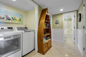 Ocean Bay Club 1701 Pent House Escape!