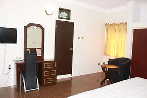 Class Suites Budget Ogba