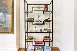 Luxury 4BR With Private Rooftop Deck