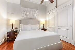 Luxury 4BR With Private Rooftop Deck