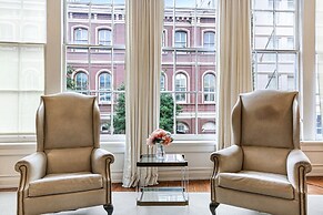 Luxury 4BR With Private Rooftop Deck