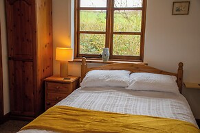 3-bed Barn Eco-lodge on the Tarka Trail