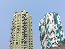 New Furnished 1BR Rajawali Apartment