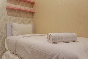 Minimalist and Homey 2BR Aparment at Green Pramuka near Mall