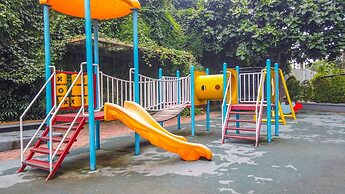 Modern and Luxurious 2BR Dharmawangsa Essence Apartment