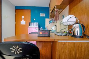 Homey and Comfortable 1BR Apartment at Royal Olive Residence