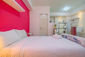Modern and Comfort Stay @ Studio Pakubuwono Terrace Apartment