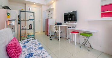Modern and Comfort Stay @ Studio Pakubuwono Terrace Apartment