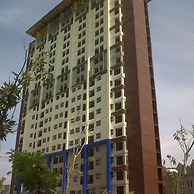 Minimalist Studio Apartment at Atria Residences with Pool View