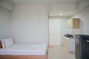 Minimalist Studio at Beverly 90210 Apartment