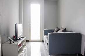 Minimalist and Comfy 1BR Apartment Scientia Residence