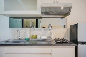 Minimalist Pool View Low Rise Studio @ Paramount Skyline Apartment