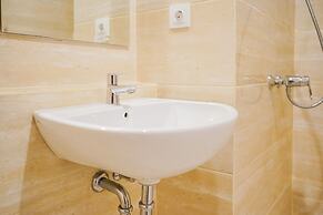 Cozy and Comfy Studio Springwood Apartment