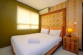 Comfy and Minimalist 1BR Apartment at Atria Residence