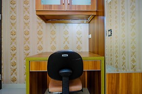 Comfy and Minimalist 1BR Apartment at Atria Residence