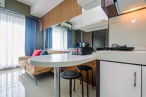 Comfy and Minimalist 1BR Apartment at Atria Residence
