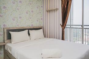 Cozy Living Studio Apartment at Springwood Residence