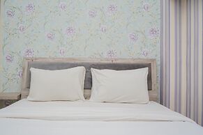 Cozy Living Studio Apartment at Springwood Residence