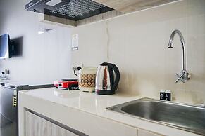 Cozy Living Studio Apartment at Springwood Residence