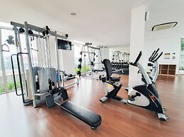 Brand New 1BR Apartment at M-Town Signature