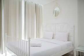 Cozy Living 1BR at Brooklyn Alam Sutera Apartment