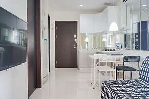 Cozy Living 1BR at Brooklyn Alam Sutera Apartment