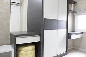 Simply Homey 2BR Apartment Parahyangan Residence