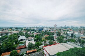 Spacious and Comfy 2BR Nifarro Park Apartment