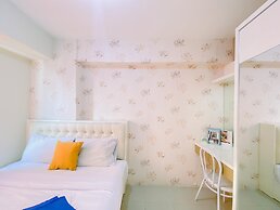 Relaxing 2BR Bassura City Apartment