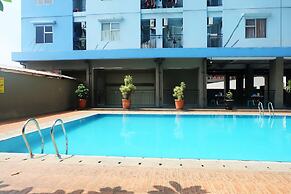 Simply Minimalist Studio at Green Park View Apartment