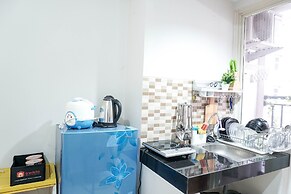 Comfortable Studio Apartment at Green Park View