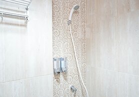 Comfortable Studio Apartment at Green Park View